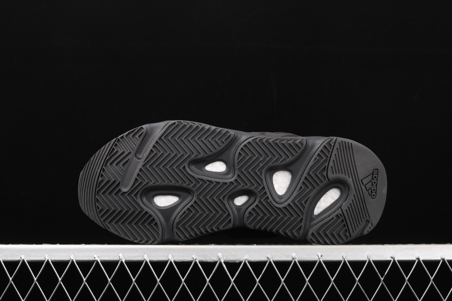 adidas Yeezy Boost 700 MNVN Triple Black FV4440