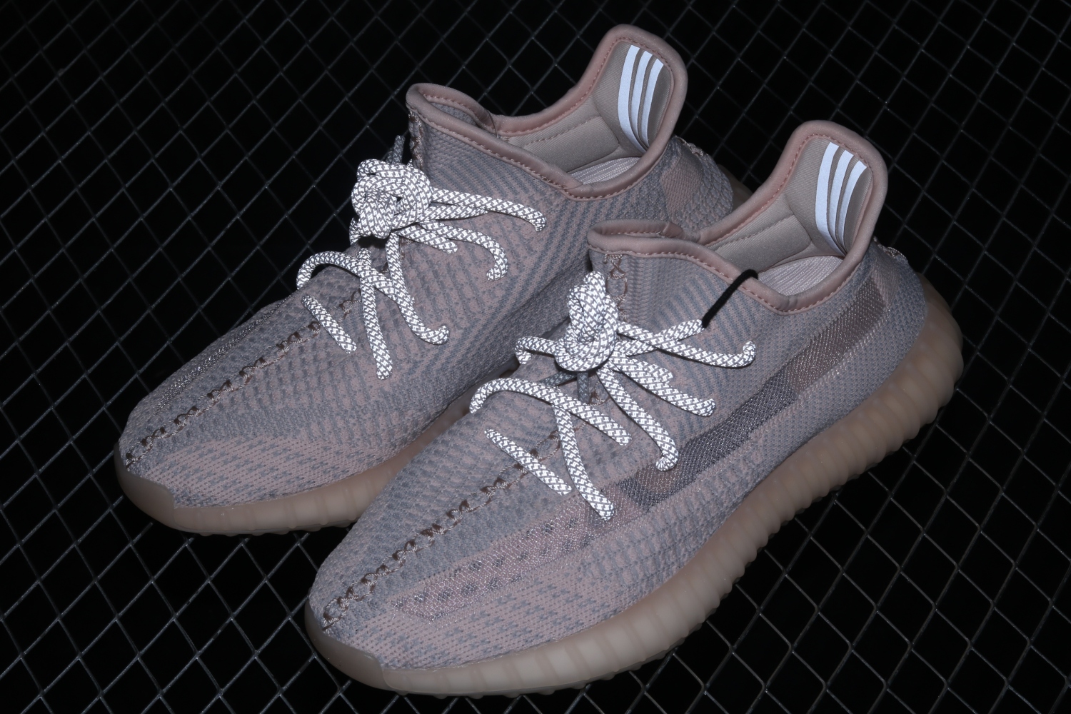 adidas Yeezy Boost 350 V2 Synth (Non-Reflective) FV5578