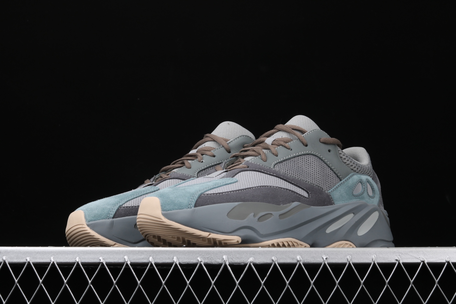 adidas Yeezy Boost 700 Teal Blue  FW2499