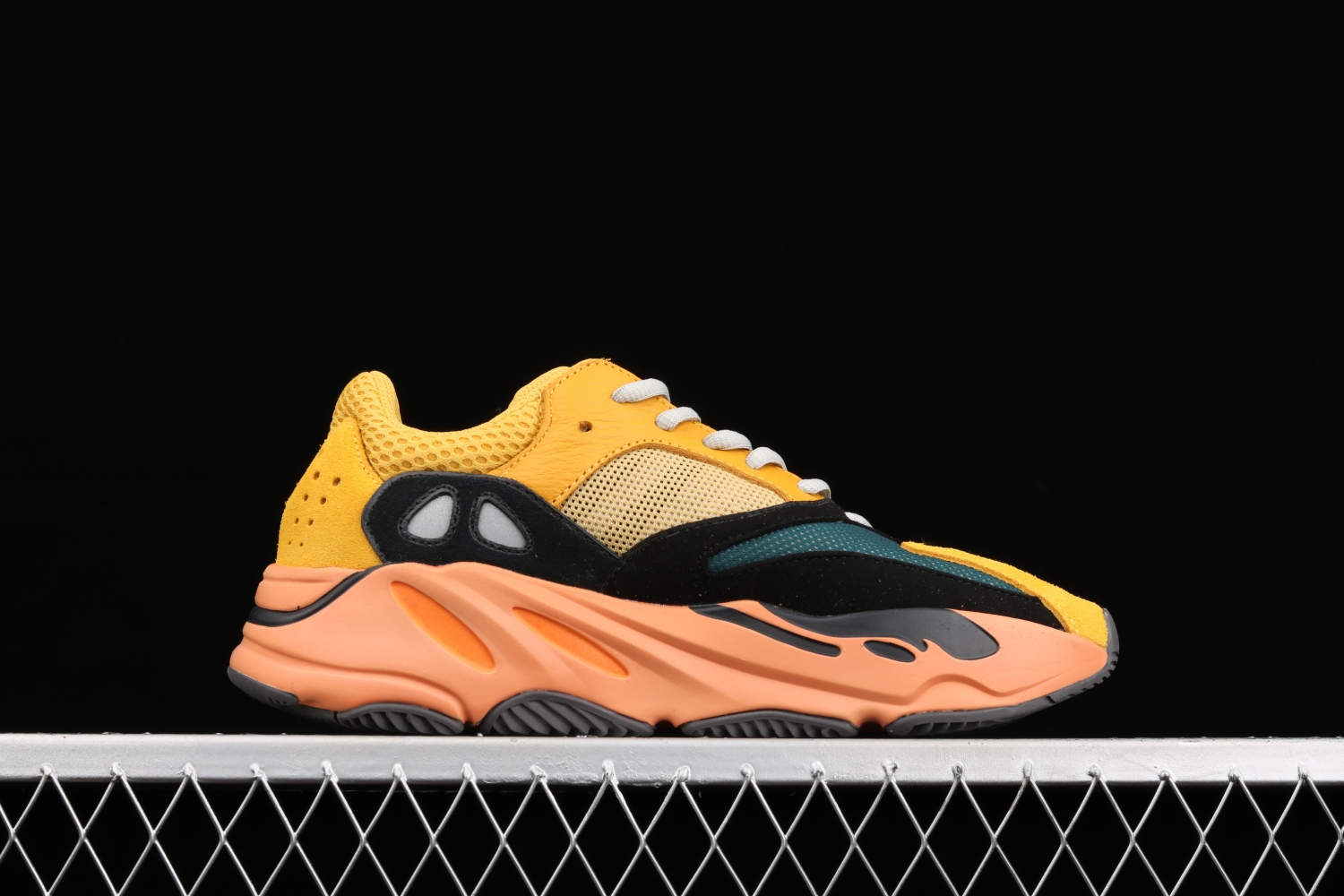 adidas Yeezy Boost 700 Sun GZ6984