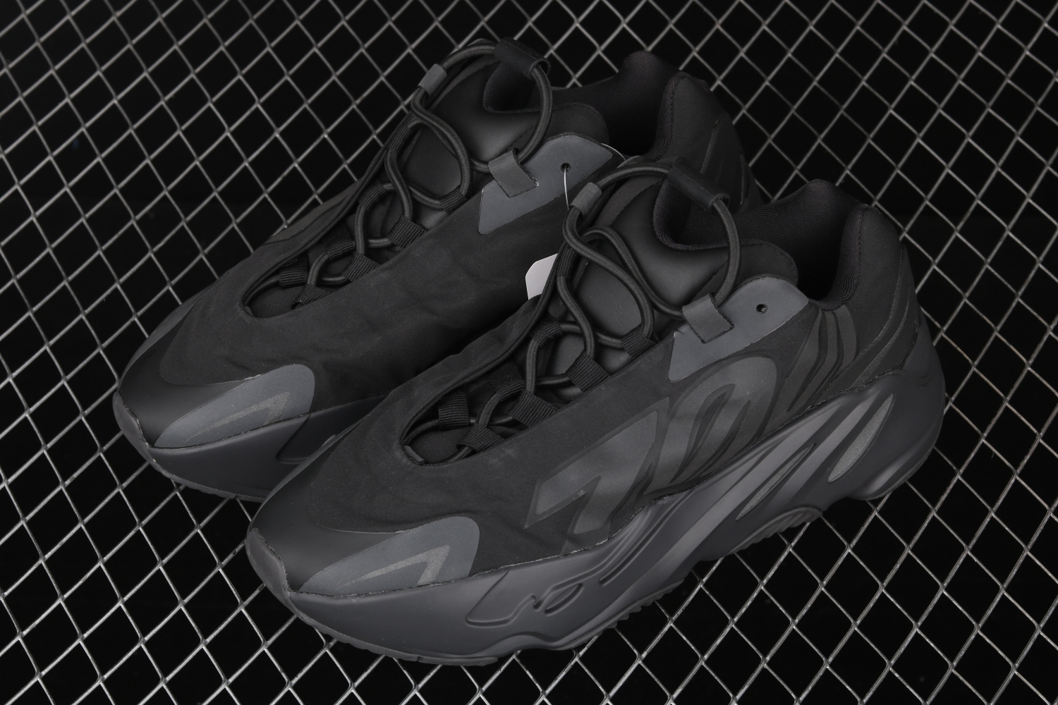 adidas Yeezy Boost 700 MNVN Triple Black FV4440