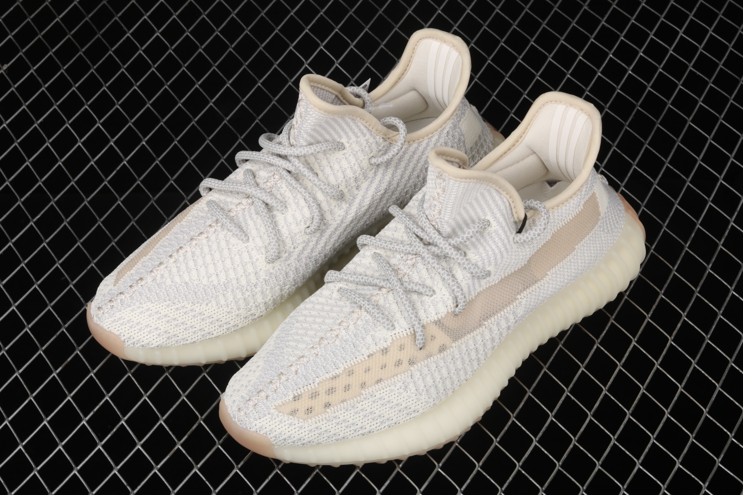 adidas Yeezy Boost 350 V2 Lundmark (Non Reflective) FU9161