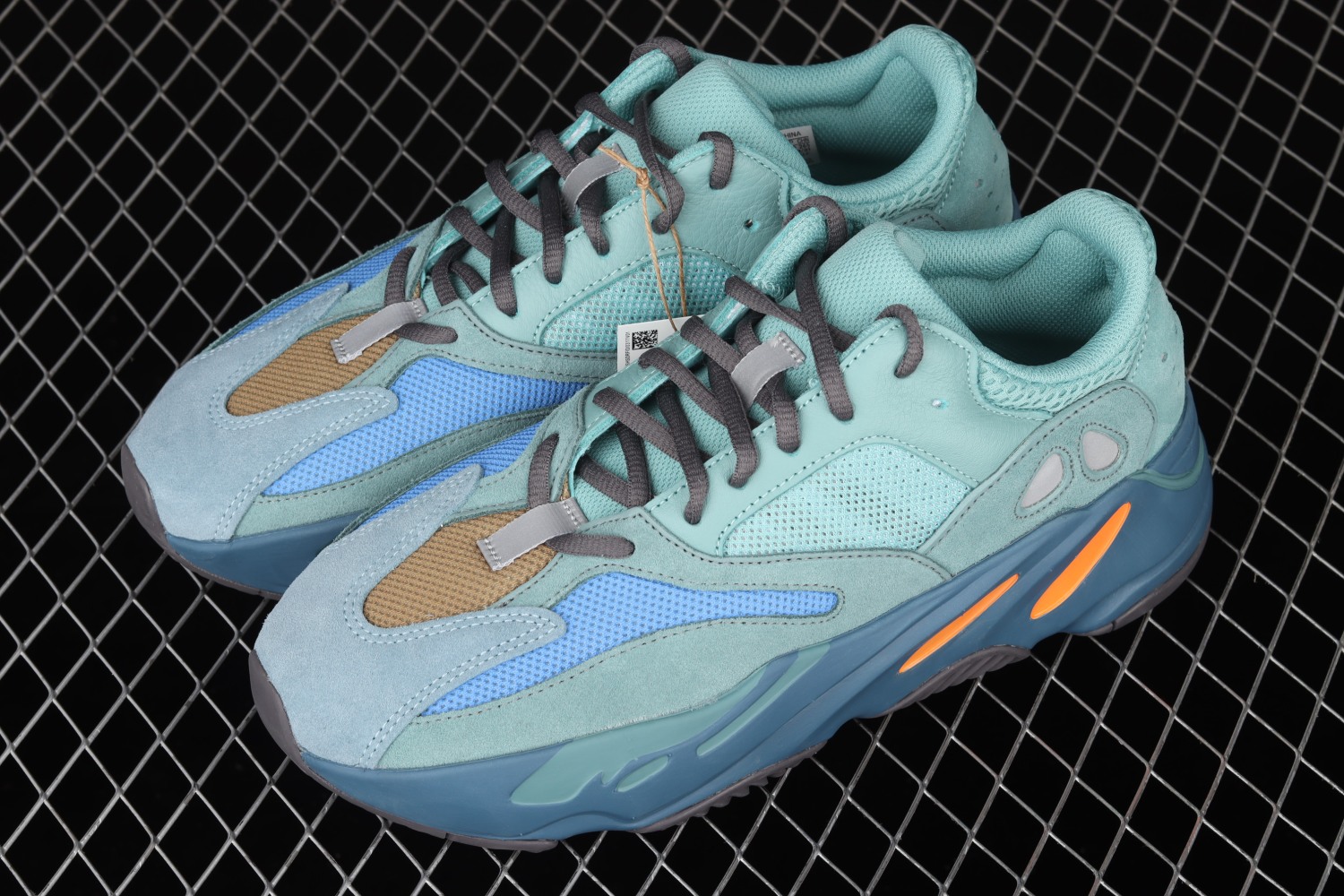adidas Yeezy Boost 700 Faded Azure GZ2002
