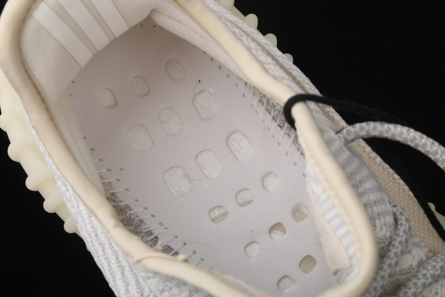 adidas Yeezy Boost 350 V2 Lundmark (Non Reflective) FU9161