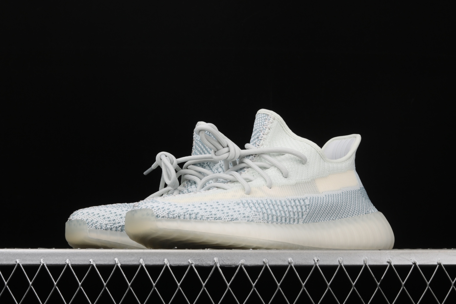 adidas Yeezy Boost 350 V2 Cloud White (Non-Reflective)  FW3043
