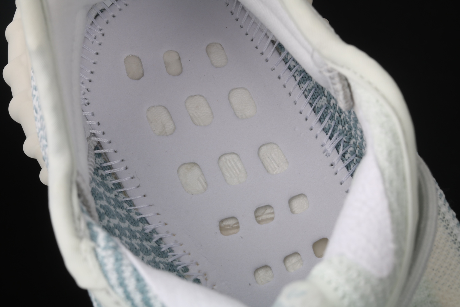 adidas Yeezy Boost 350 V2 Cloud White (Non-Reflective)  FW3043
