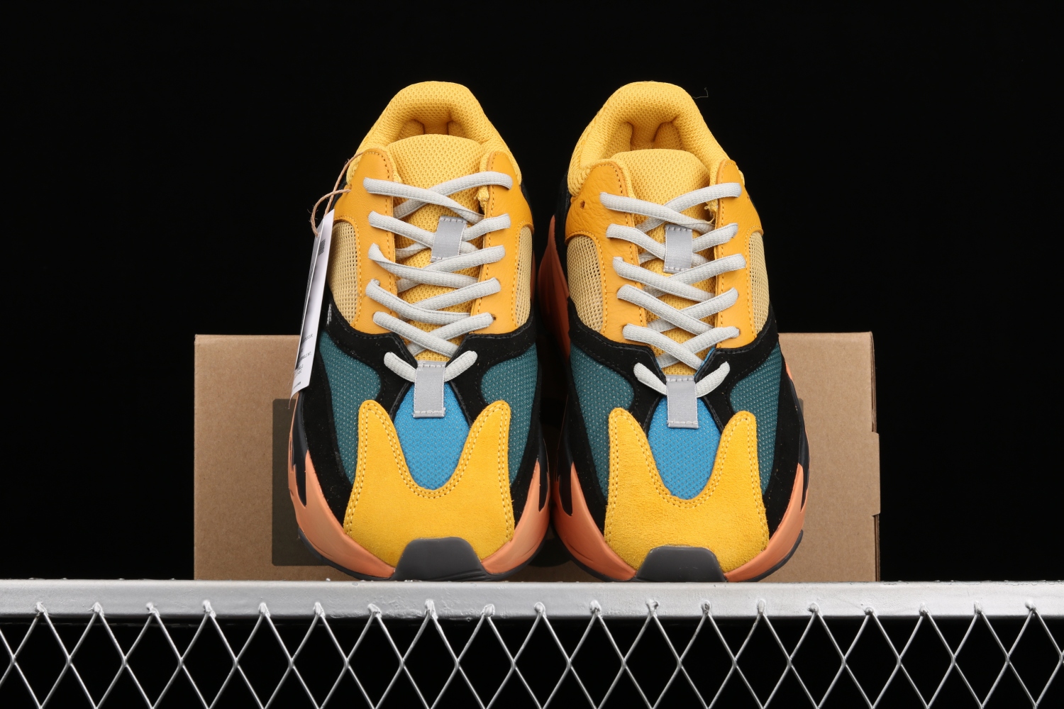 adidas Yeezy Boost 700 Sun GZ6984
