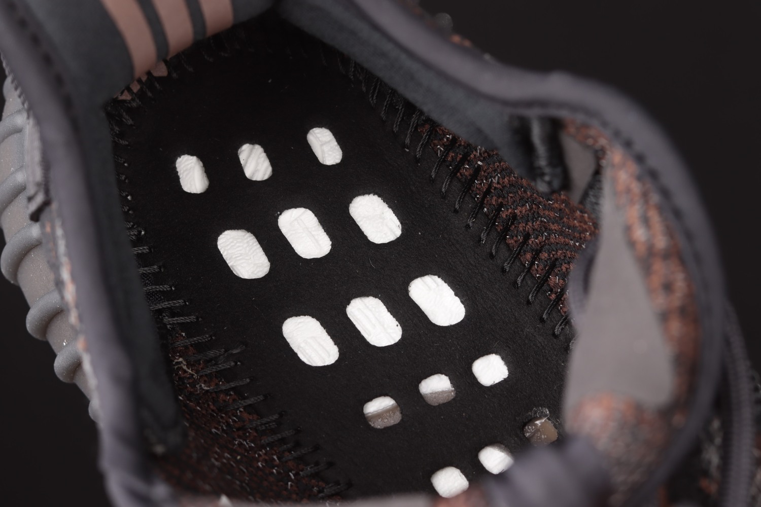 adidas Yeezy Boost 350 V2 MX Rock GW3774