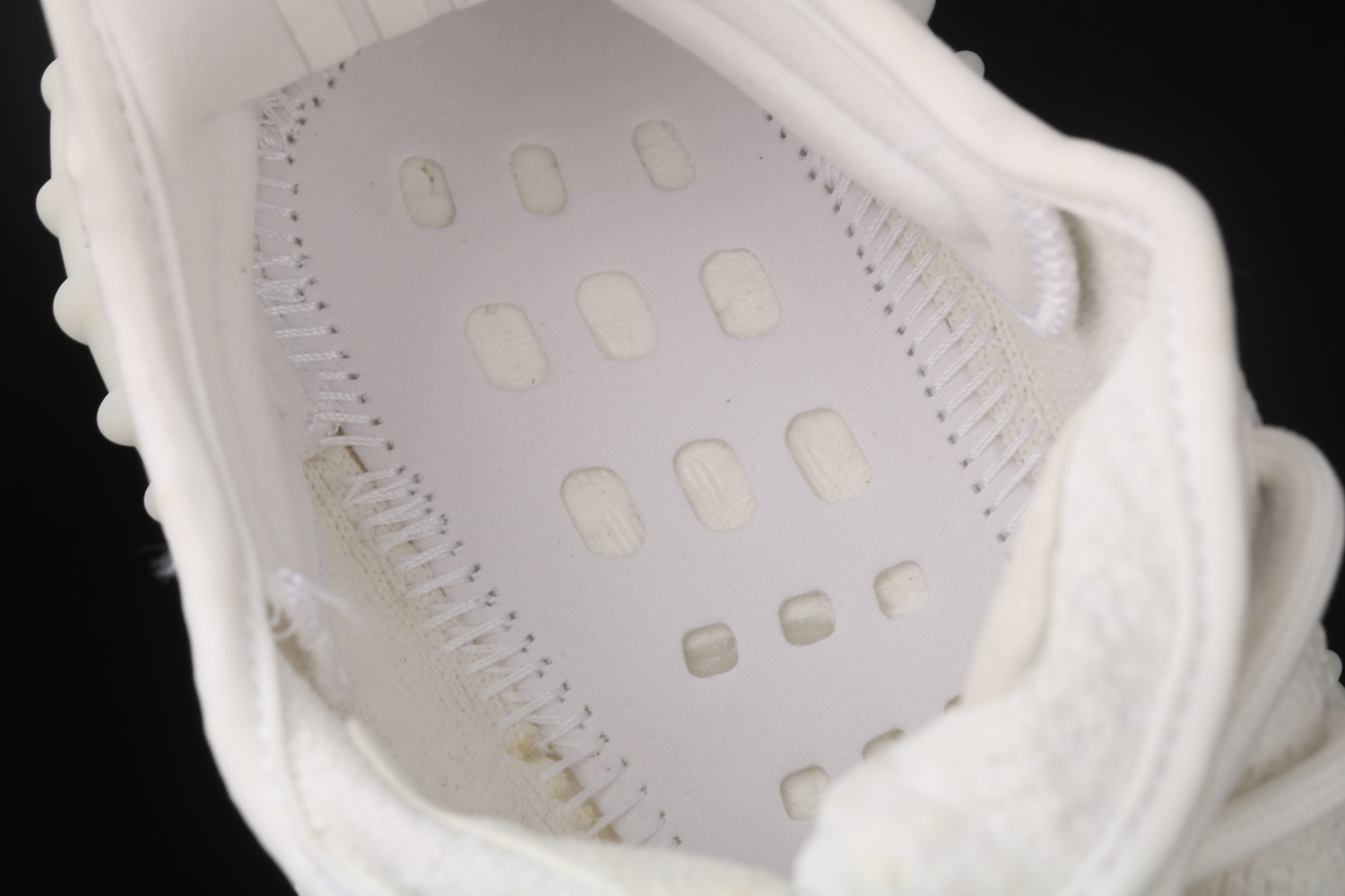 adidas Yeezy Boost 350 V2 Cream/Triple White CP9366
