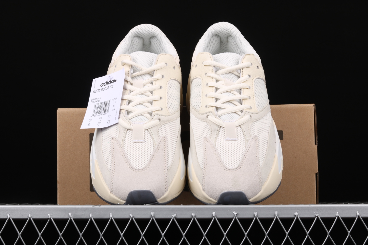 adidas Yeezy Boost 700 Analog EG7596
