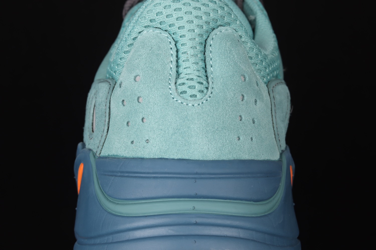 adidas Yeezy Boost 700 Faded Azure GZ2002