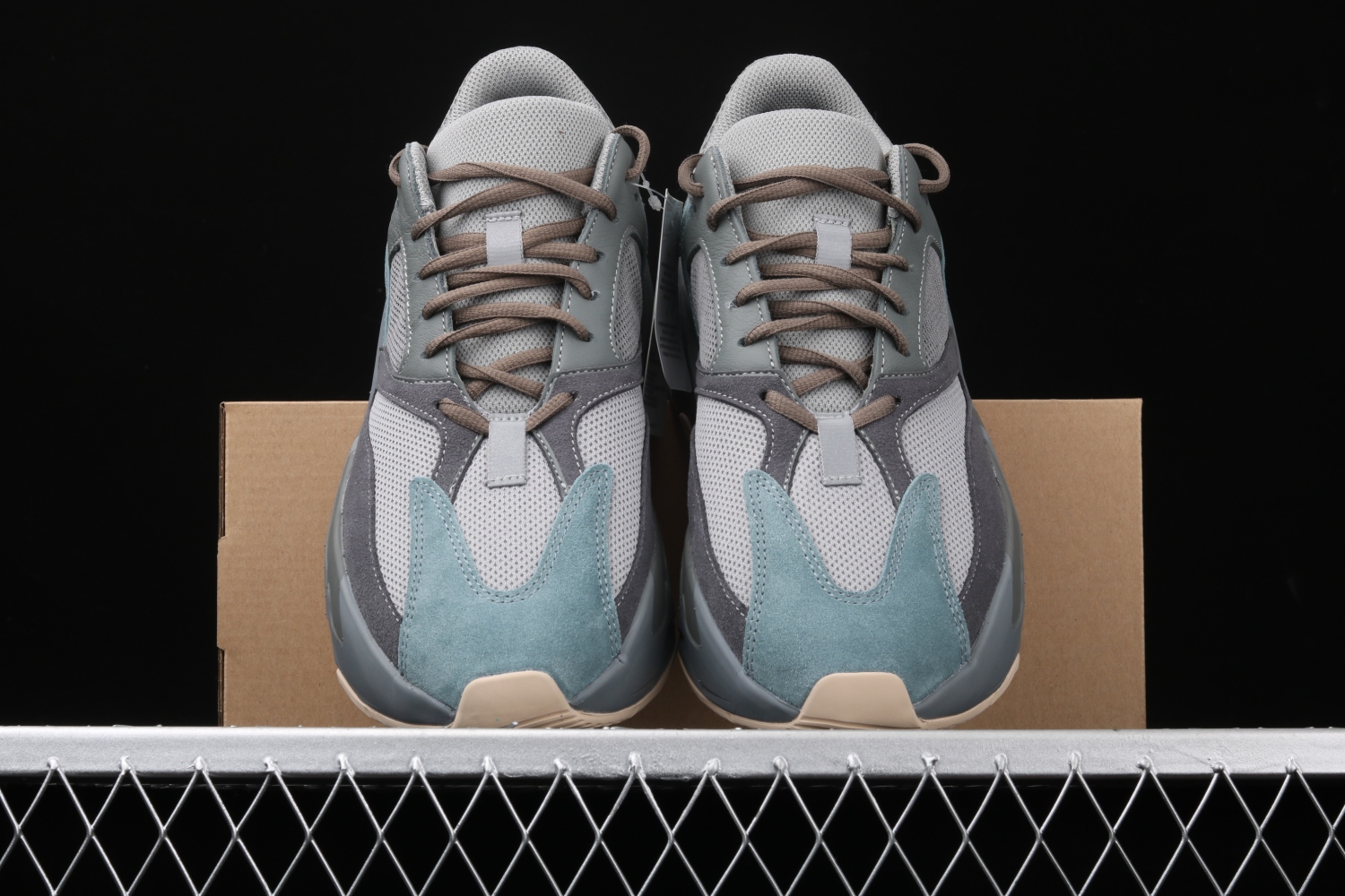 adidas Yeezy Boost 700 Teal Blue  FW2499