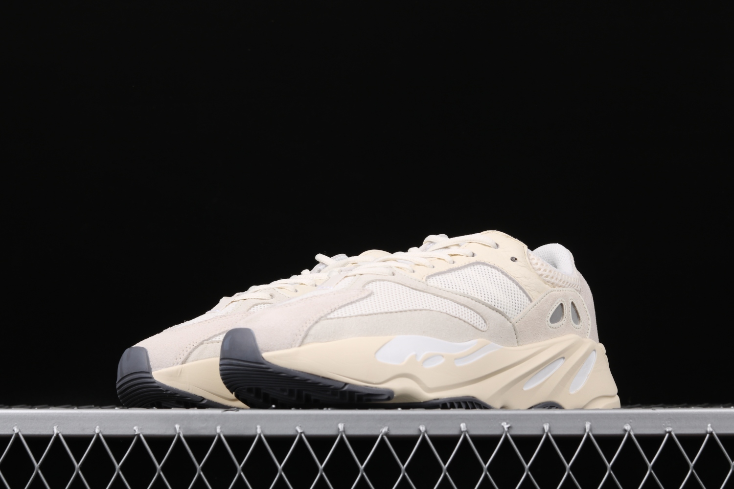 adidas Yeezy Boost 700 Analog EG7596