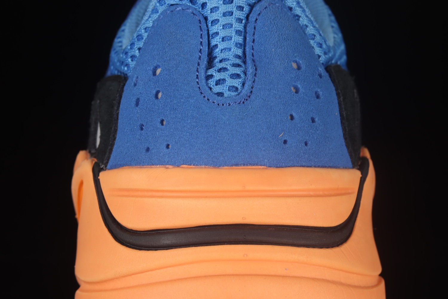 adidas Yeezy Boost 700 Bright Blue GZ0541