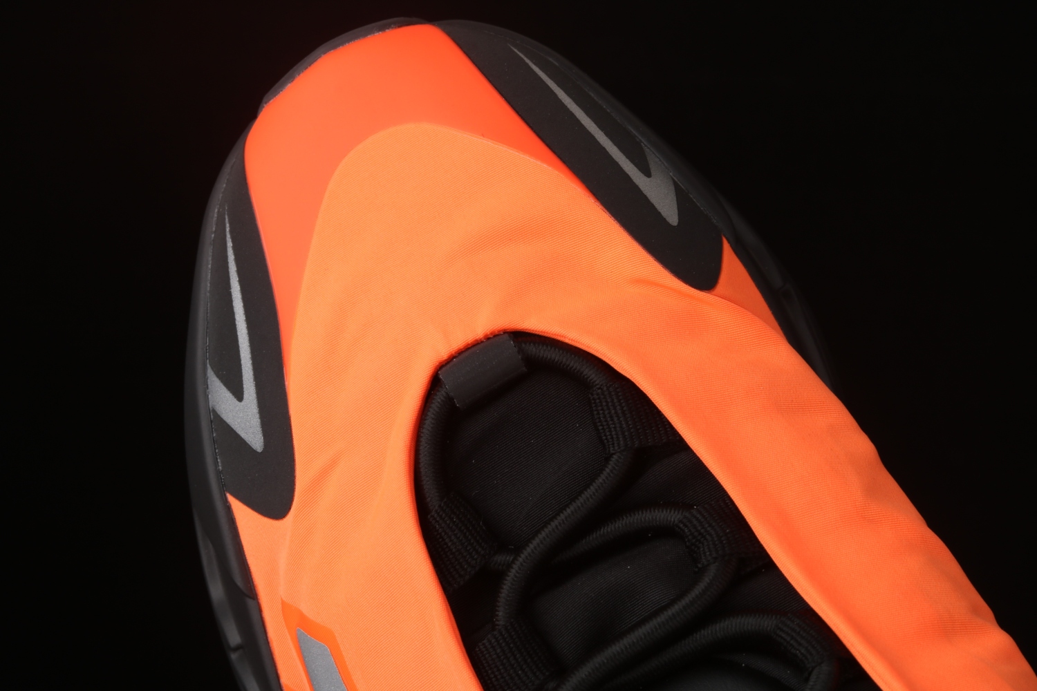 adidas Yeezy Boost 700 MNVN Orange FV3258