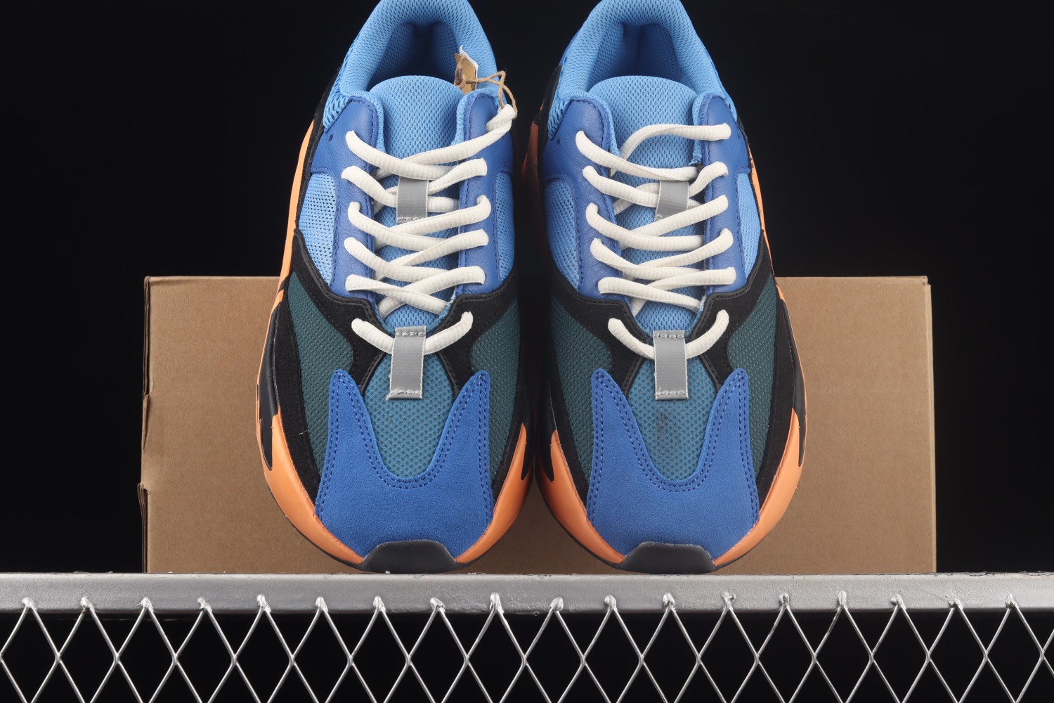 adidas Yeezy Boost 700 Bright Blue GZ0541