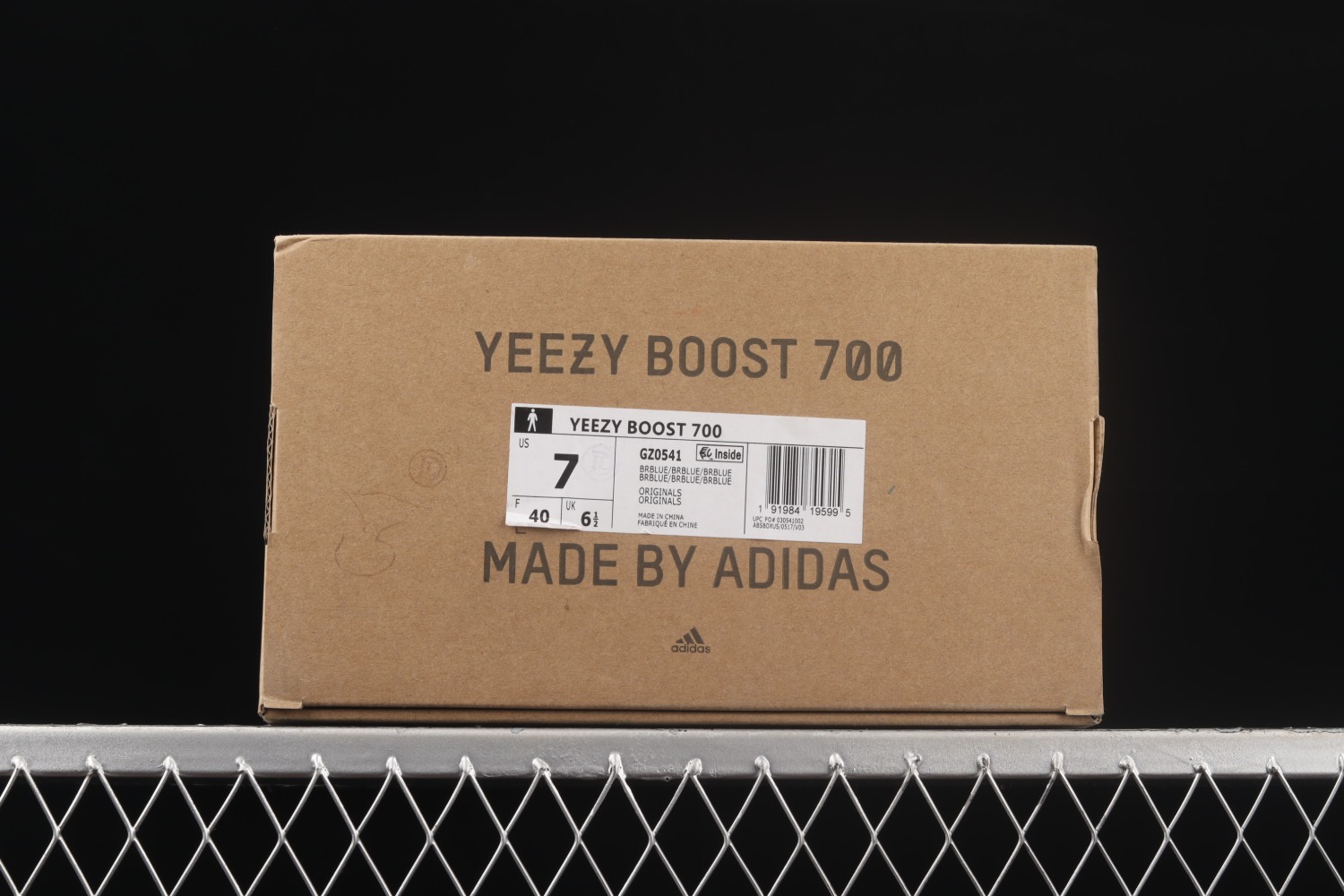 adidas Yeezy Boost 700 Bright Blue GZ0541