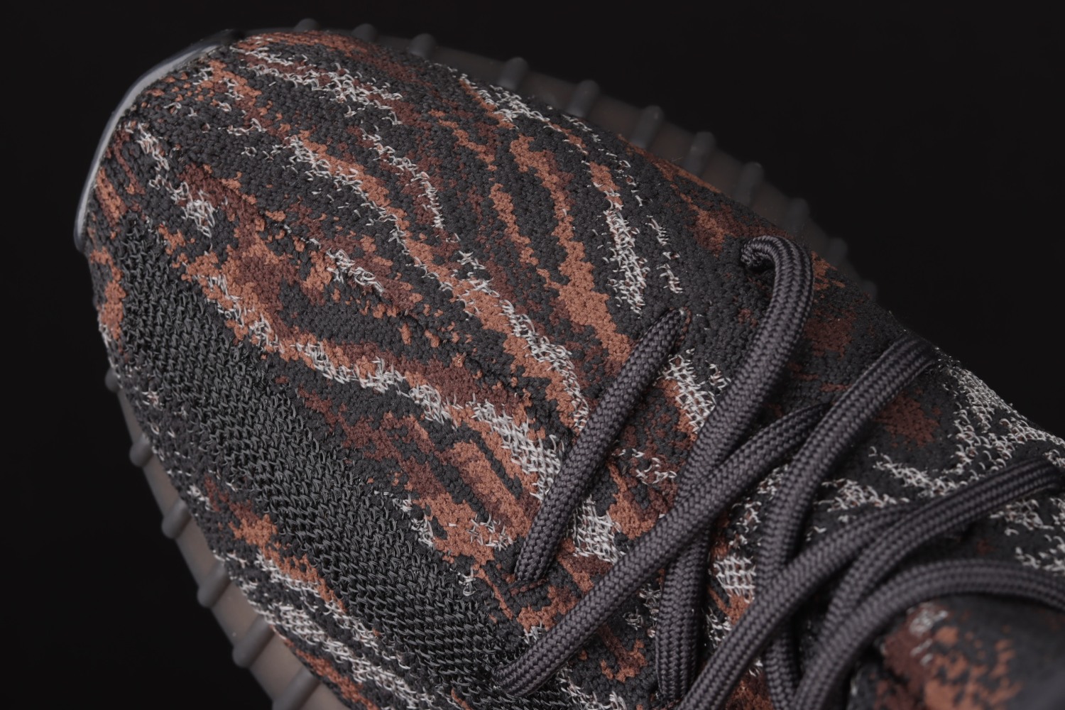 adidas Yeezy Boost 350 V2 MX Rock GW3774