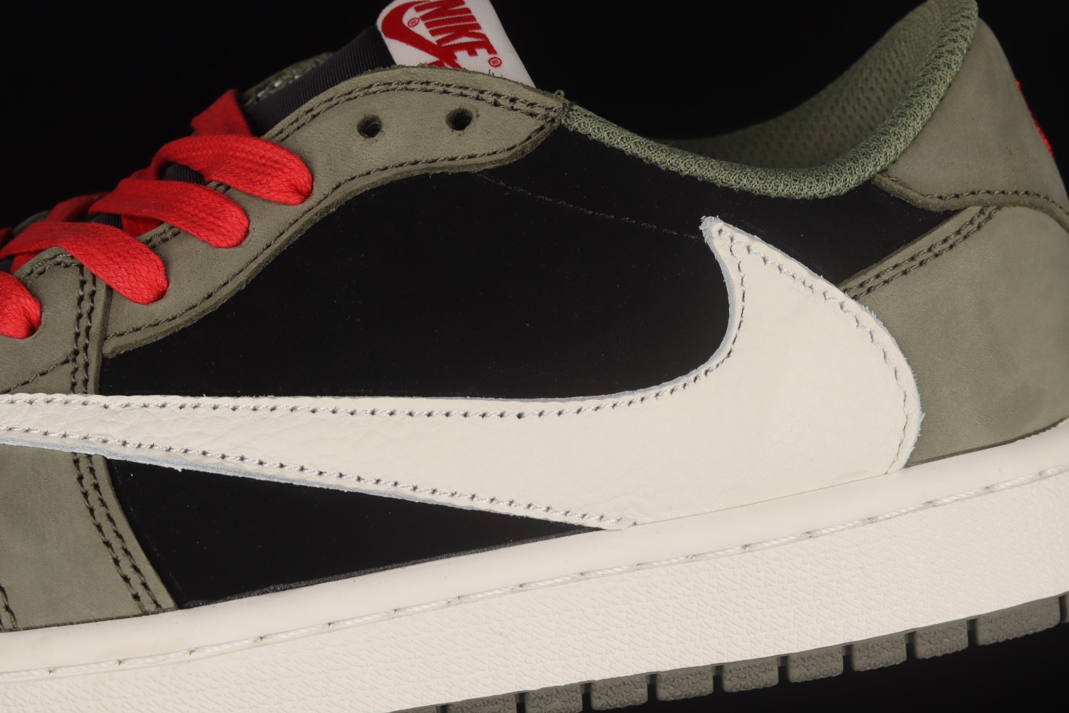 Jordan 1 Retro Low OG SP Travis Scott CQ4277-008