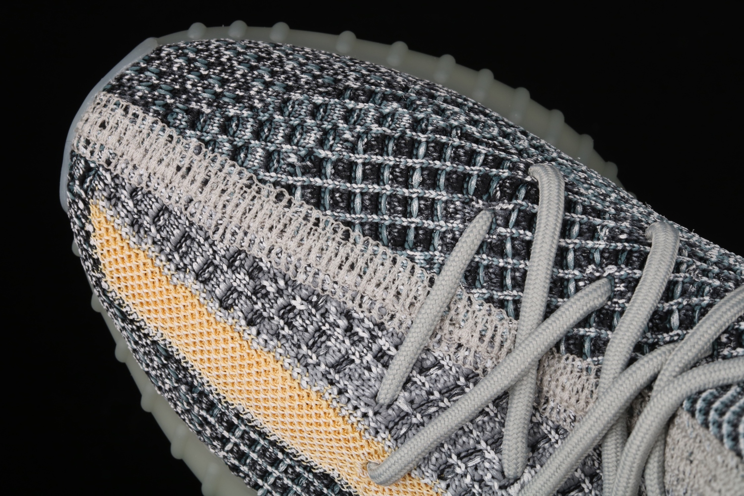 adidas Yeezy Boost 350 V2 Ash Blue GY7657