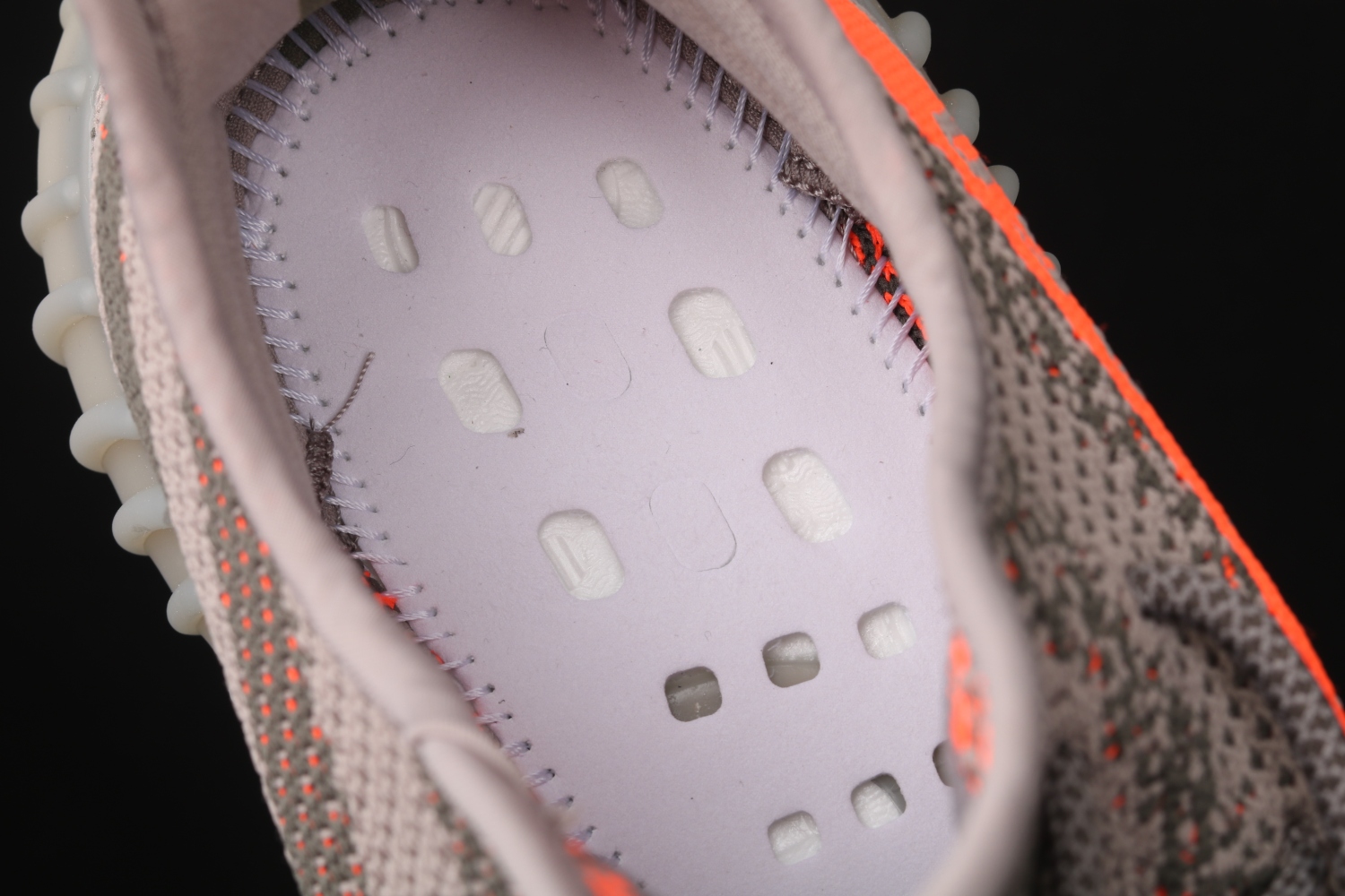 adidas Yeezy Boost 350 V2 Beluga BB1826