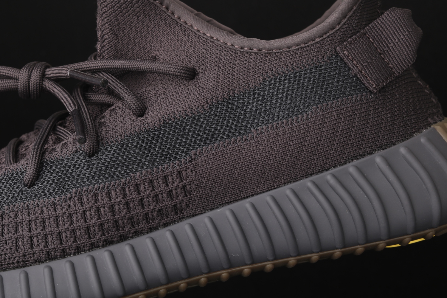 adidas Yeezy Boost 350 V2 Cinder FY2903