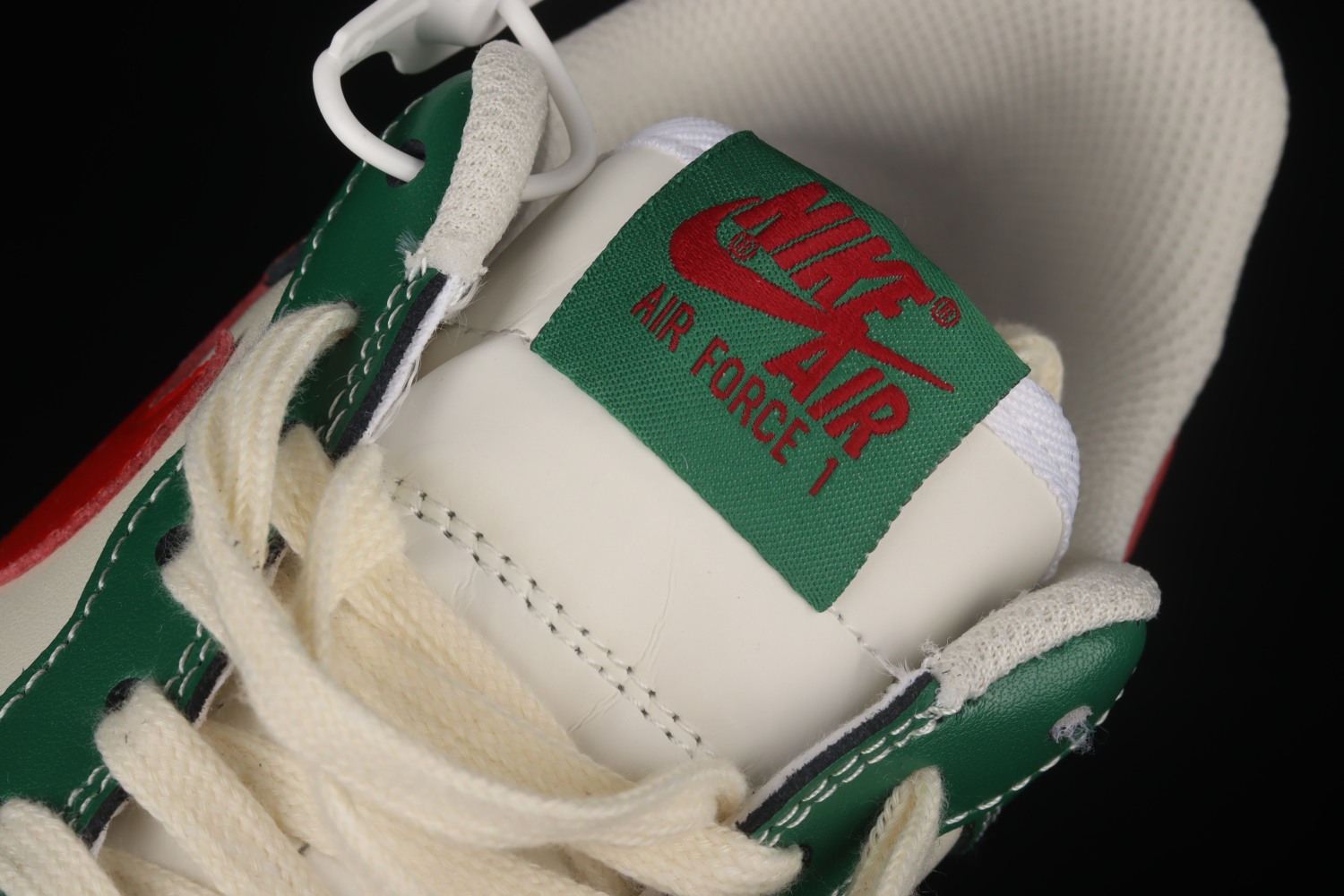 Nike Air Force 1 07 Low Sparrow White Green Solar Red CW2288-666