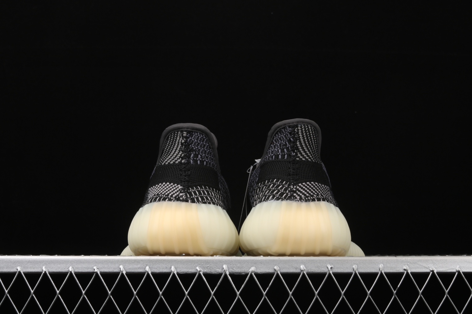 adidas Yeezy Boost 350 V2 Carbon FZ5000