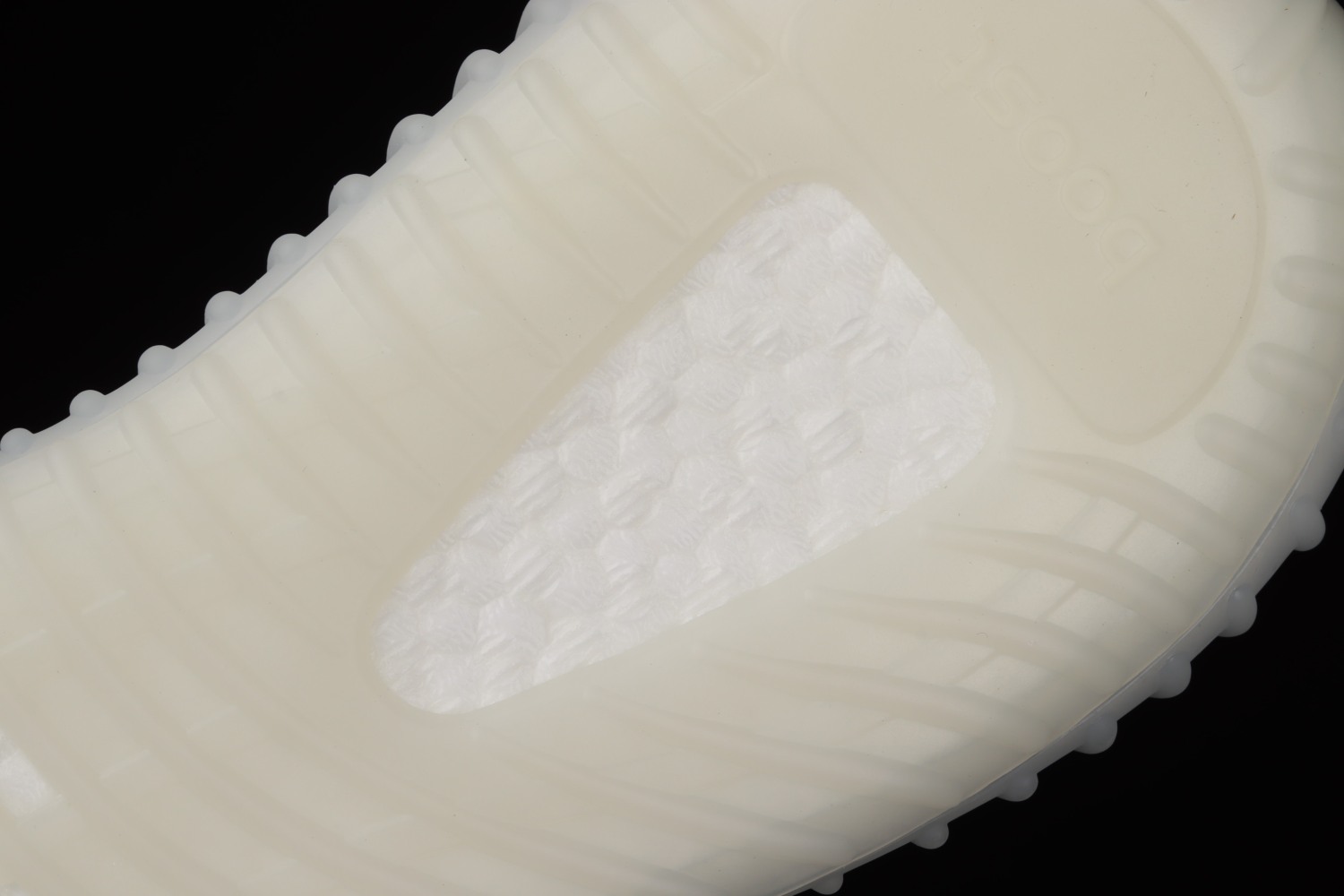 adidas Yeezy Boost 350 V2 Mono Ice GW2869