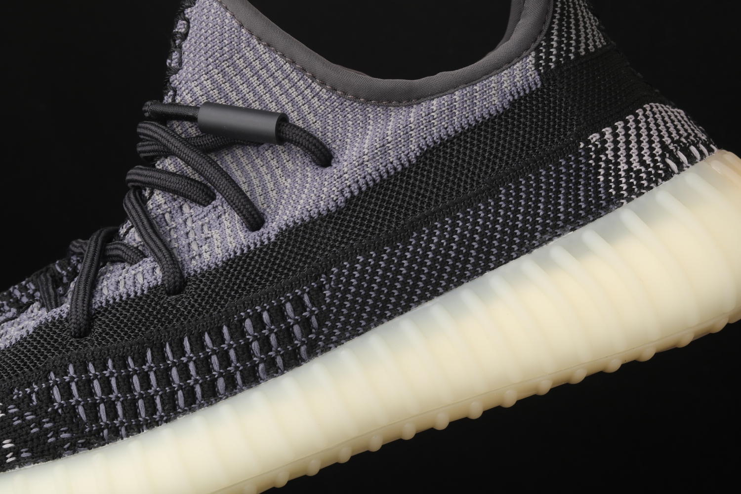 adidas Yeezy Boost 350 V2 Carbon FZ5000