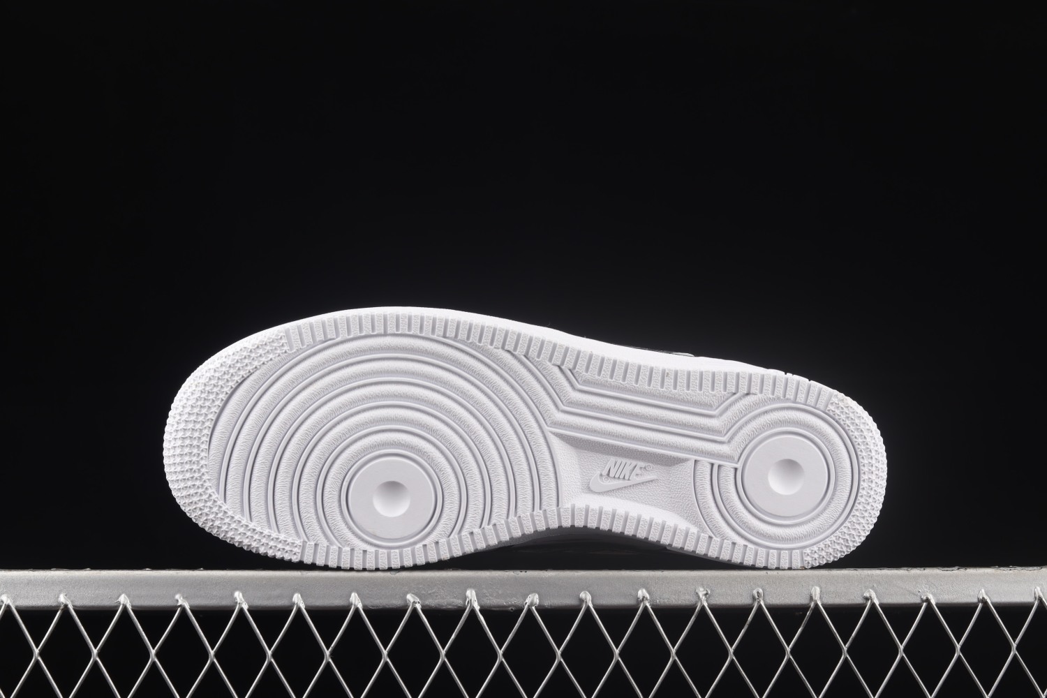 Kaws x Nike Air Force 1 Low Oriental Cherry Pink CW2288-213