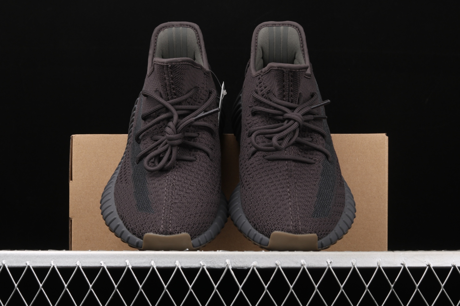 adidas Yeezy Boost 350 V2 Cinder FY2903