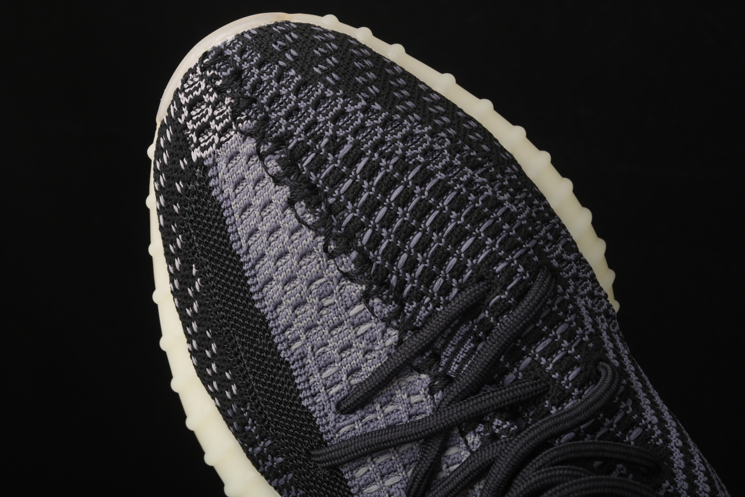adidas Yeezy Boost 350 V2 Carbon FZ5000