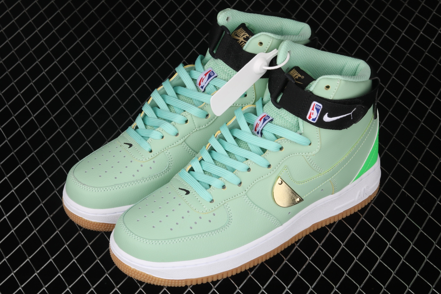 NBA x Nike Force 1 High Green Gum White Metallic Gold CT2306-300