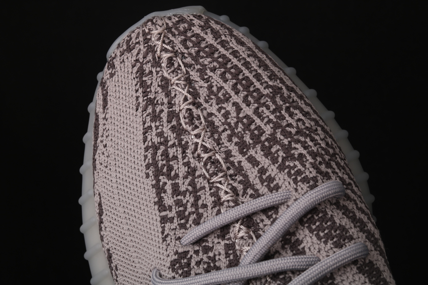 adidas Yeezy Boost 350 V2 Beluga 2.0  AH2203