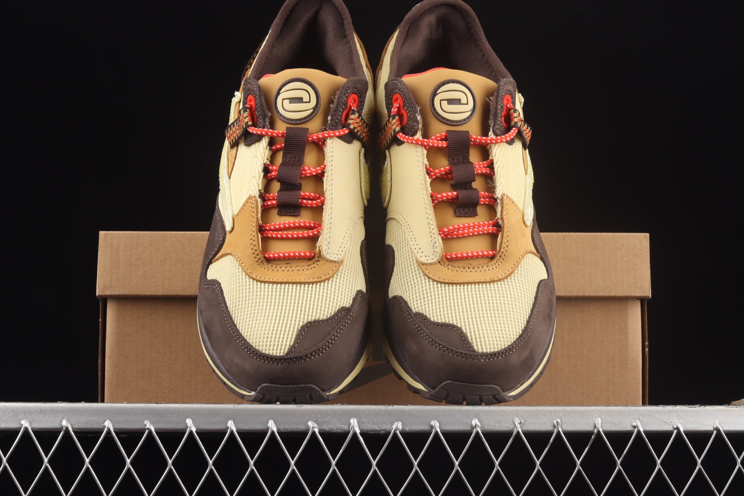 Nike Air Max 1 Travis Scott Cactus Jack Baroque Brown DO9392-200