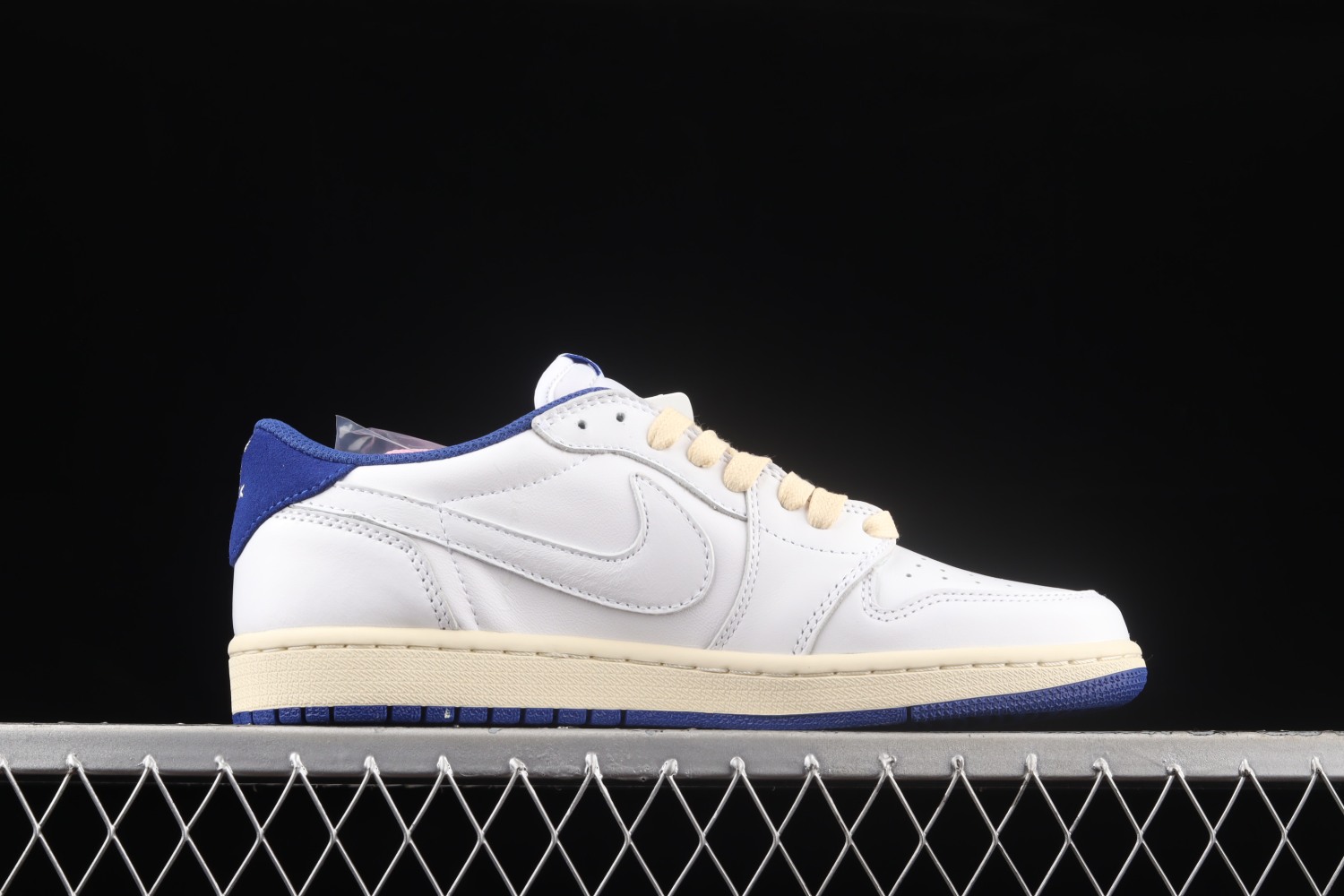 Fragment Design x Travis Scott x Air Jordan 1 Retro Low White Royal Blue DM9868-218