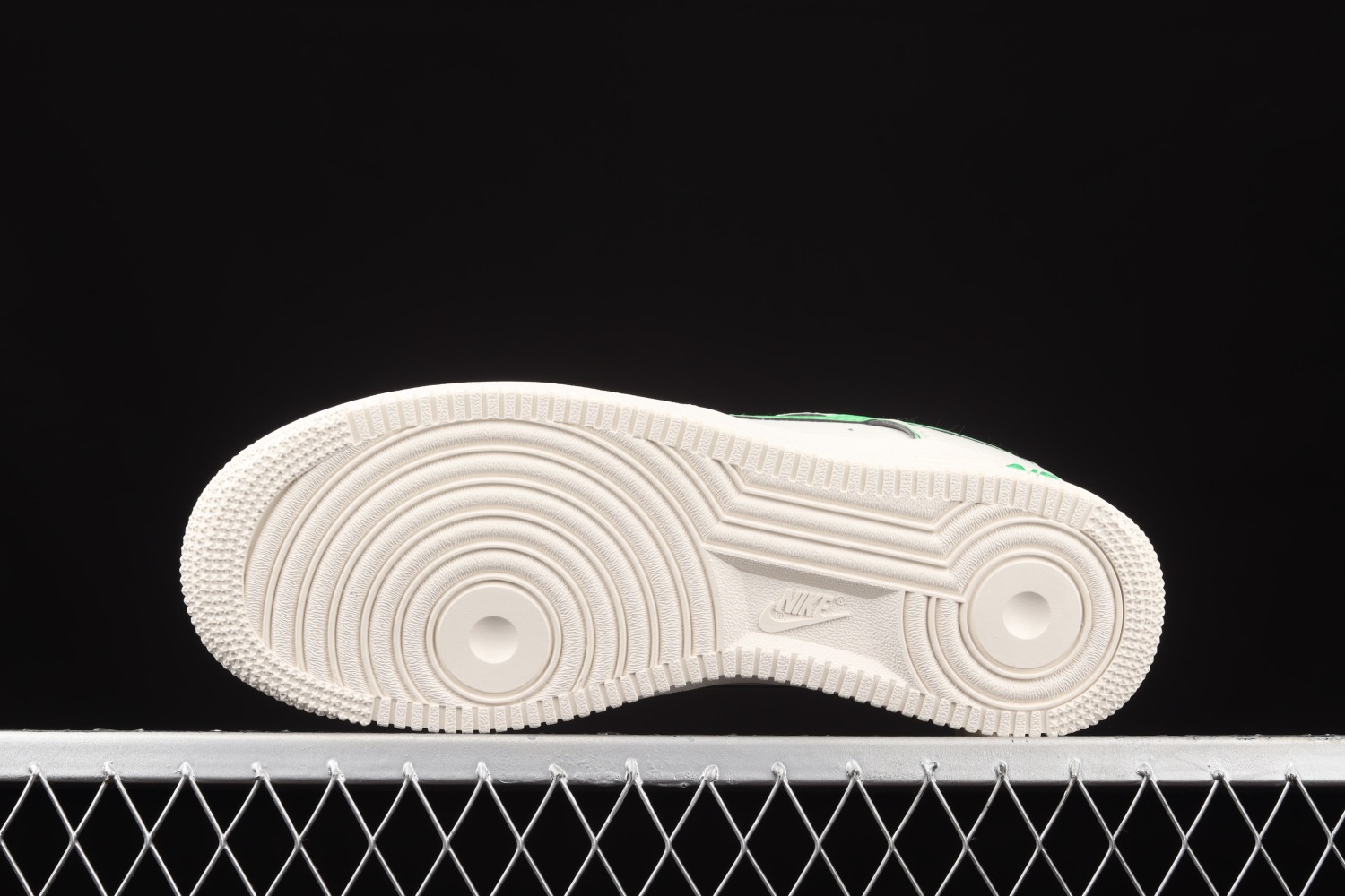 Nike Air Force 1 07 Low SU19 White Green Shoes UH8958-022