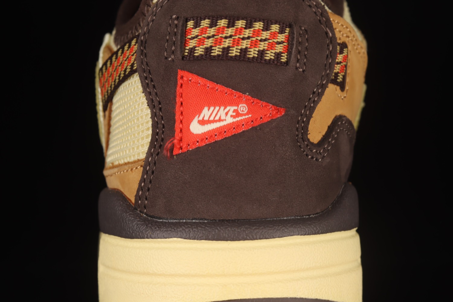 Nike Air Max 1 Travis Scott Cactus Jack Baroque Brown DO9392-200
