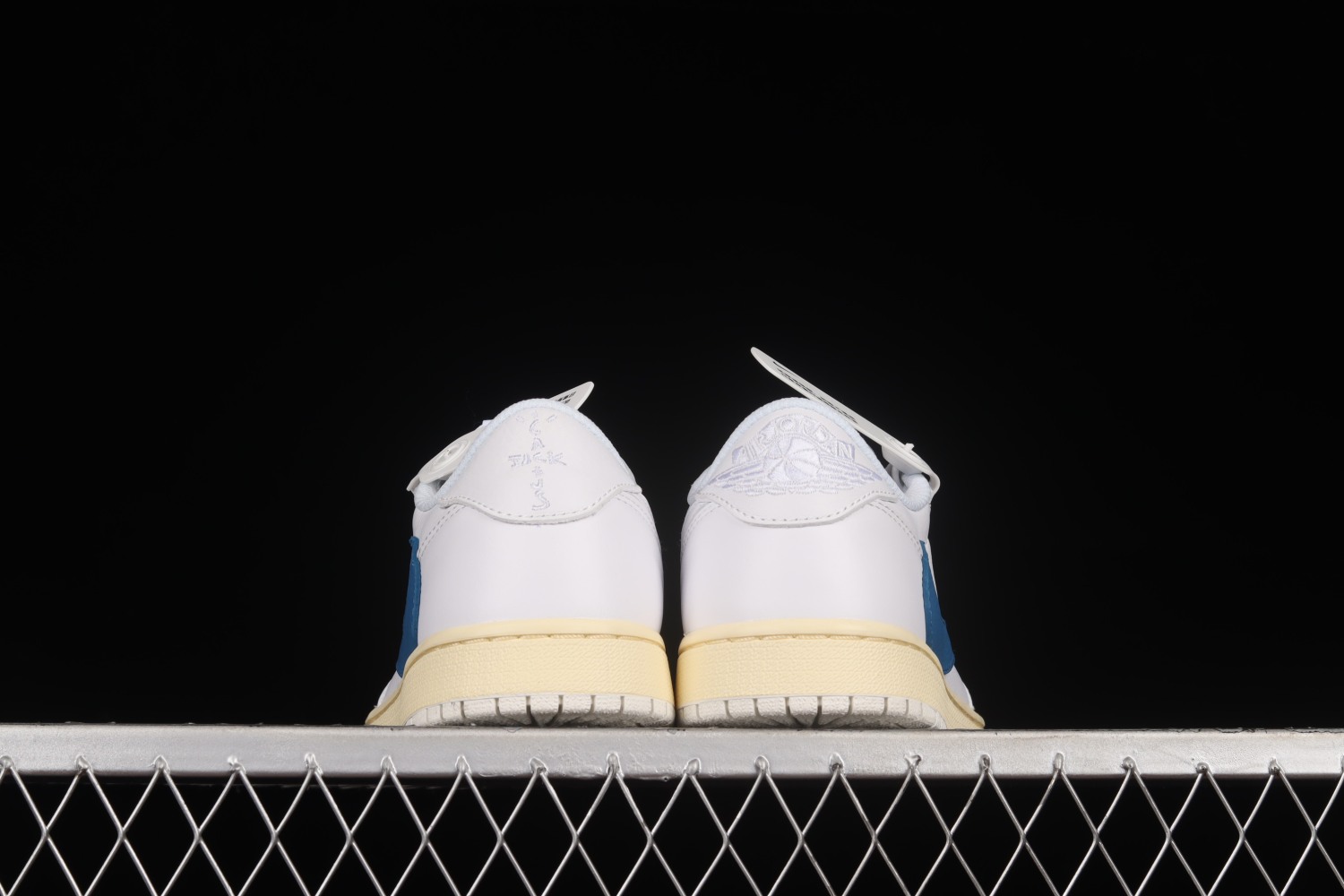 Travis Scott x Fragment x Nike Air Jordan 1 Low Cream White Blue CQ3277-100