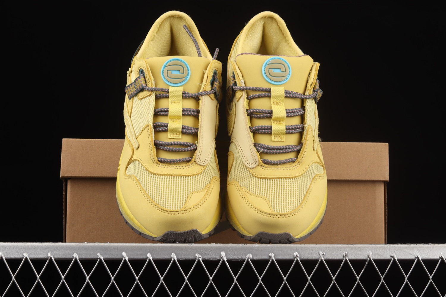 Travis scott x Nike air max 1  wheatlemon ⁠⁠ DO9392-700