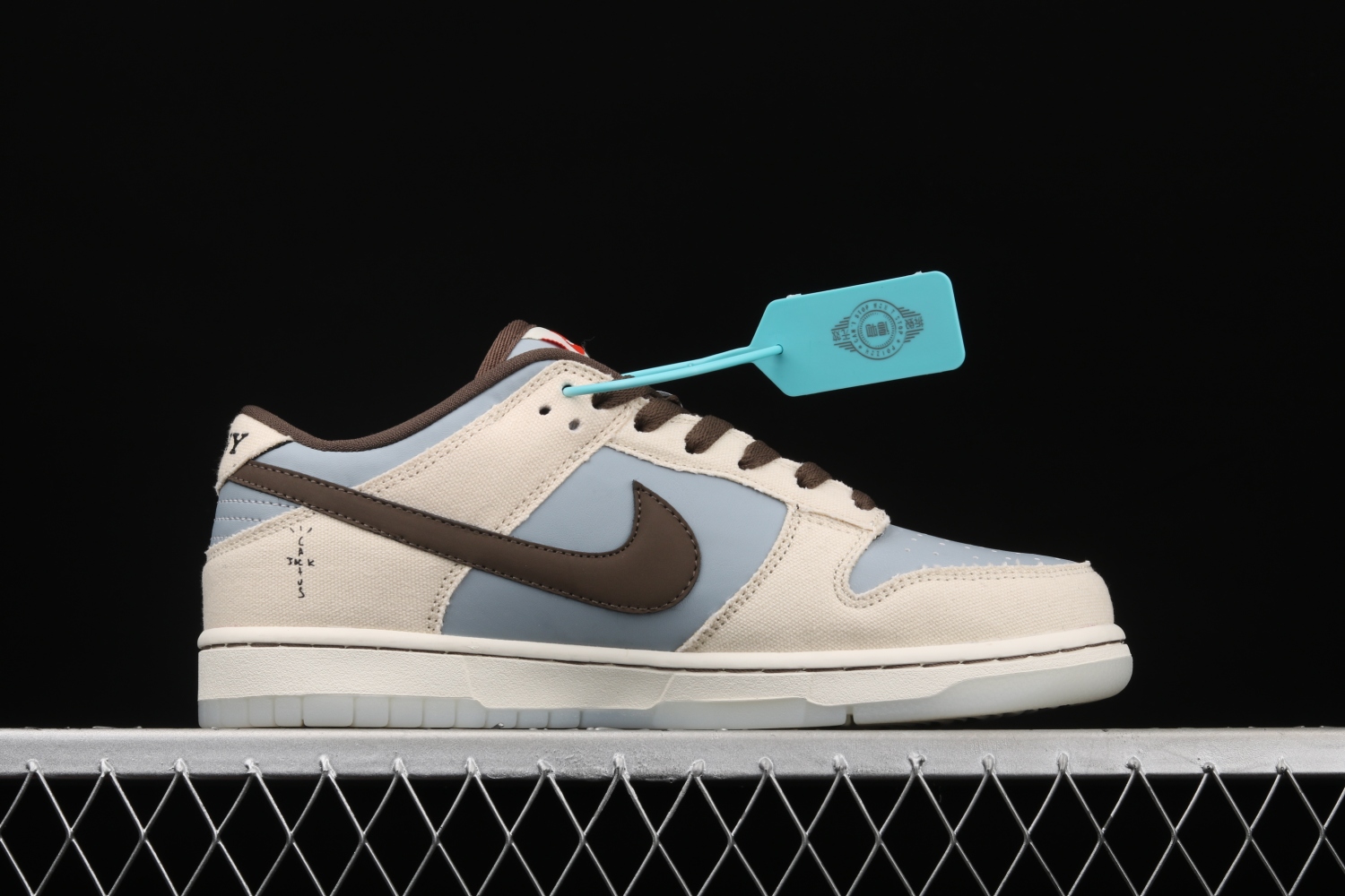 Travis Scott x PlayStation x Nike Dunk Low Powder Blue Grey CU1726-800