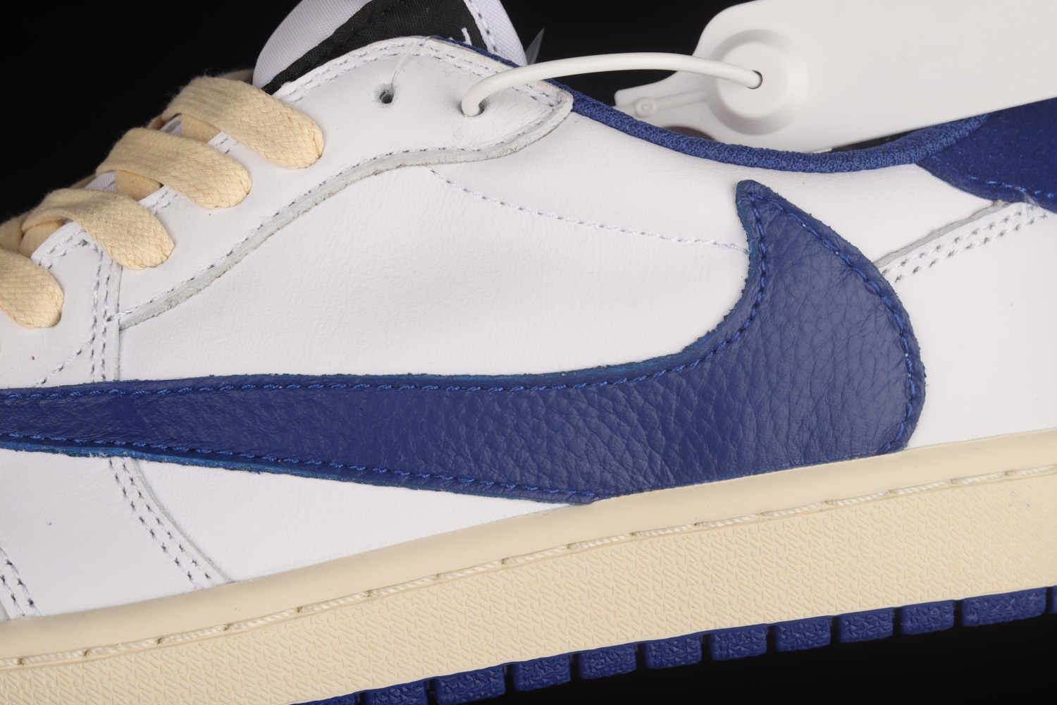 Fragment Design x Travis Scott x Air Jordan 1 Retro Low White Royal Blue DM9868-218