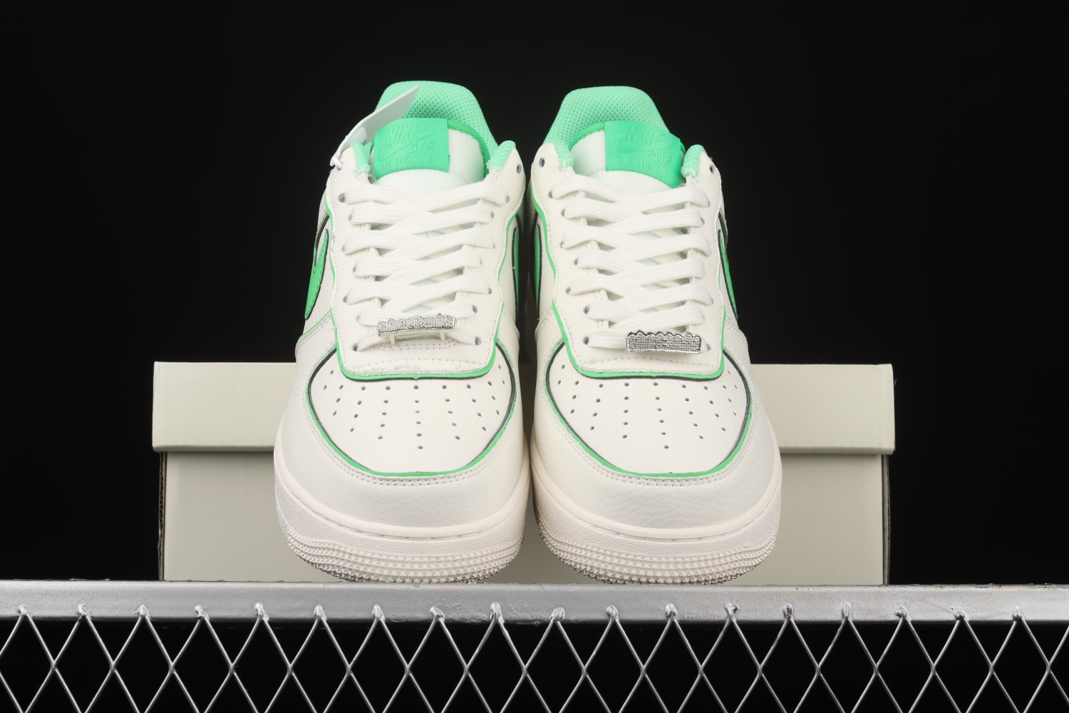 Nike Air Force 1 07 Low SU19 White Green Shoes UH8958-022