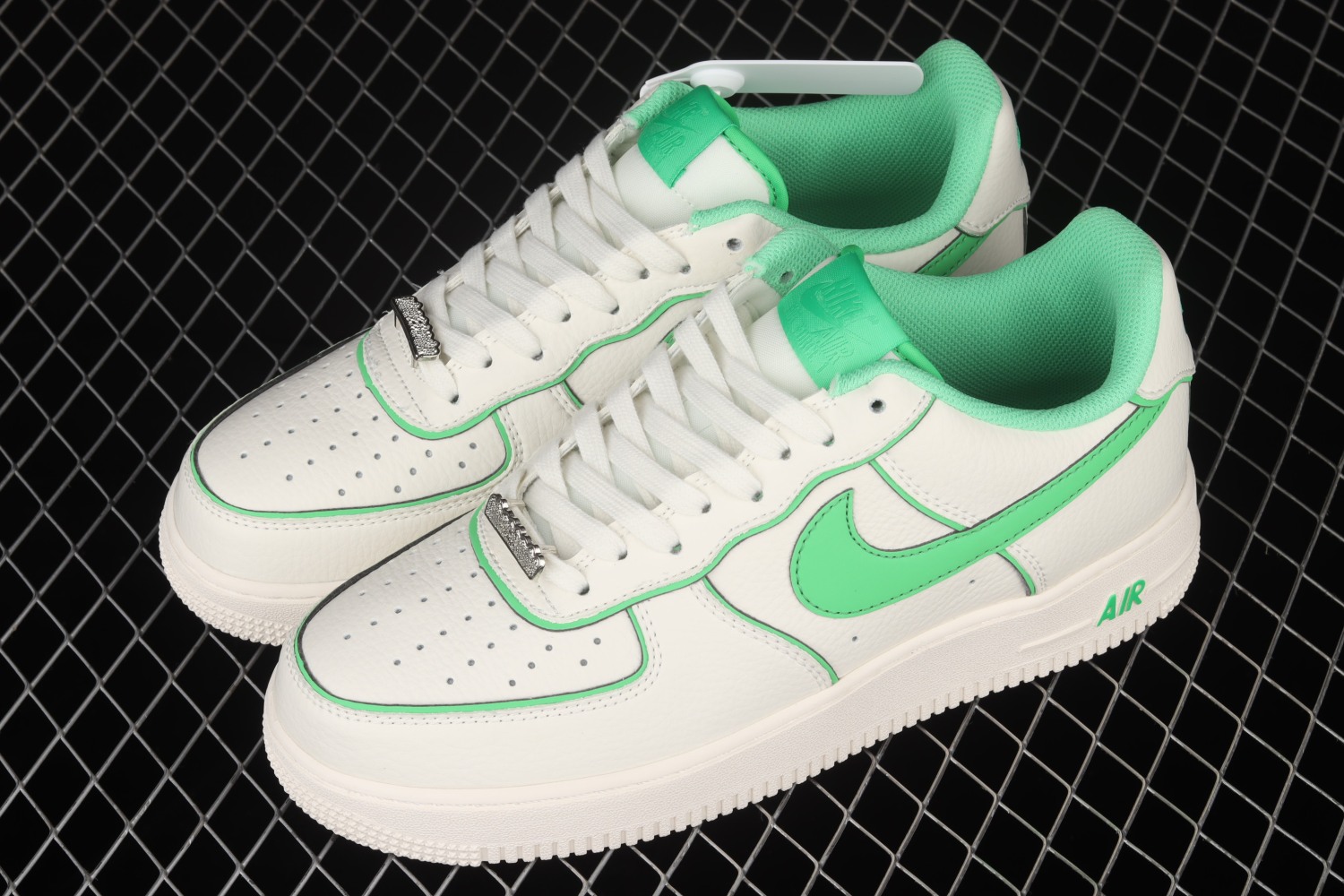 Nike Air Force 1 07 Low SU19 White Green Shoes UH8958-022