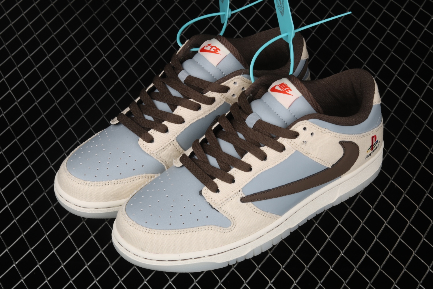 Travis Scott x PlayStation x Nike Dunk Low Powder Blue Grey CU1726-800
