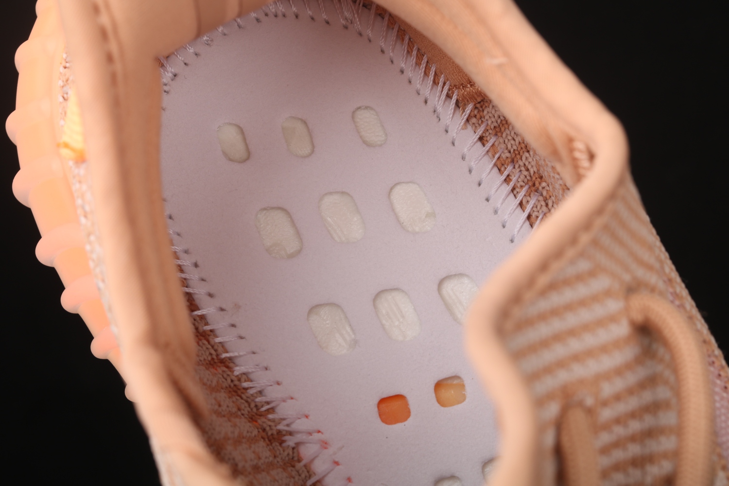 adidas Yeezy Boost 350 V2 Clay EG7490