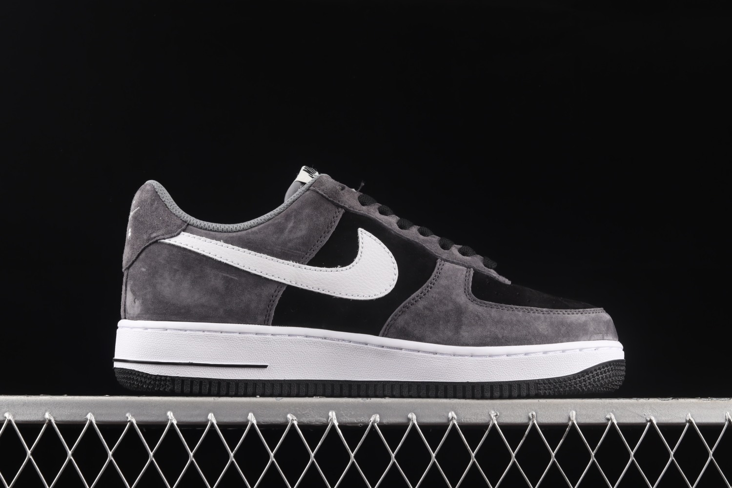 Nike Air Force 1 07 Low Dark Grey/Black-White For Sale NT9966-336