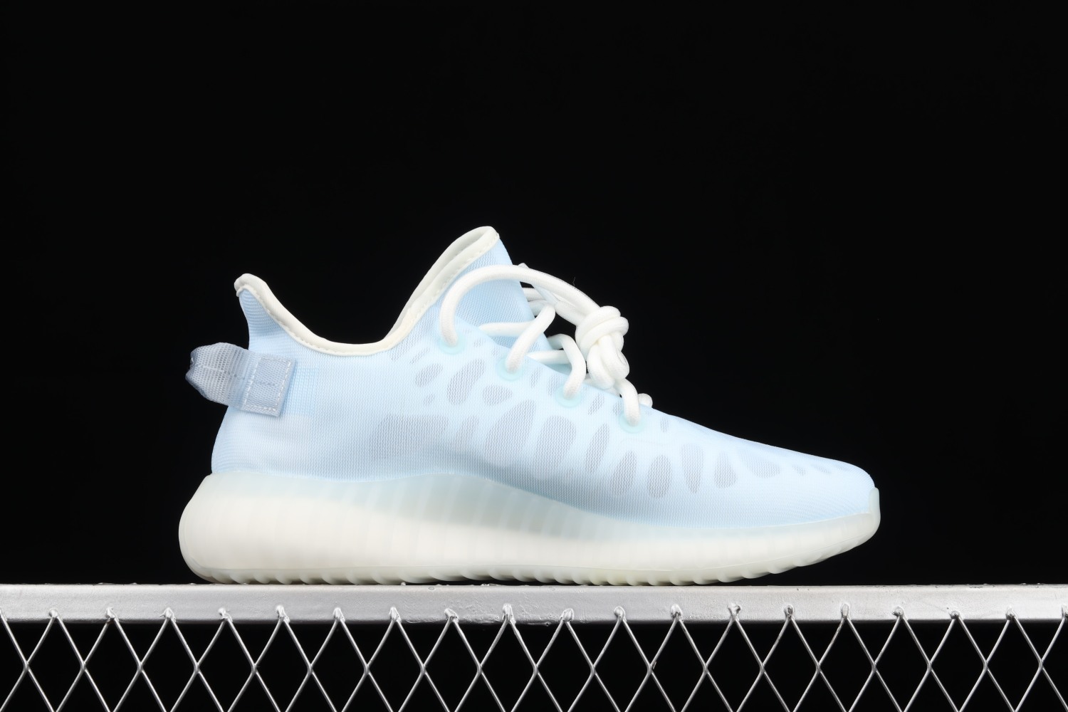 adidas Yeezy Boost 350 V2 Mono Ice GW2869