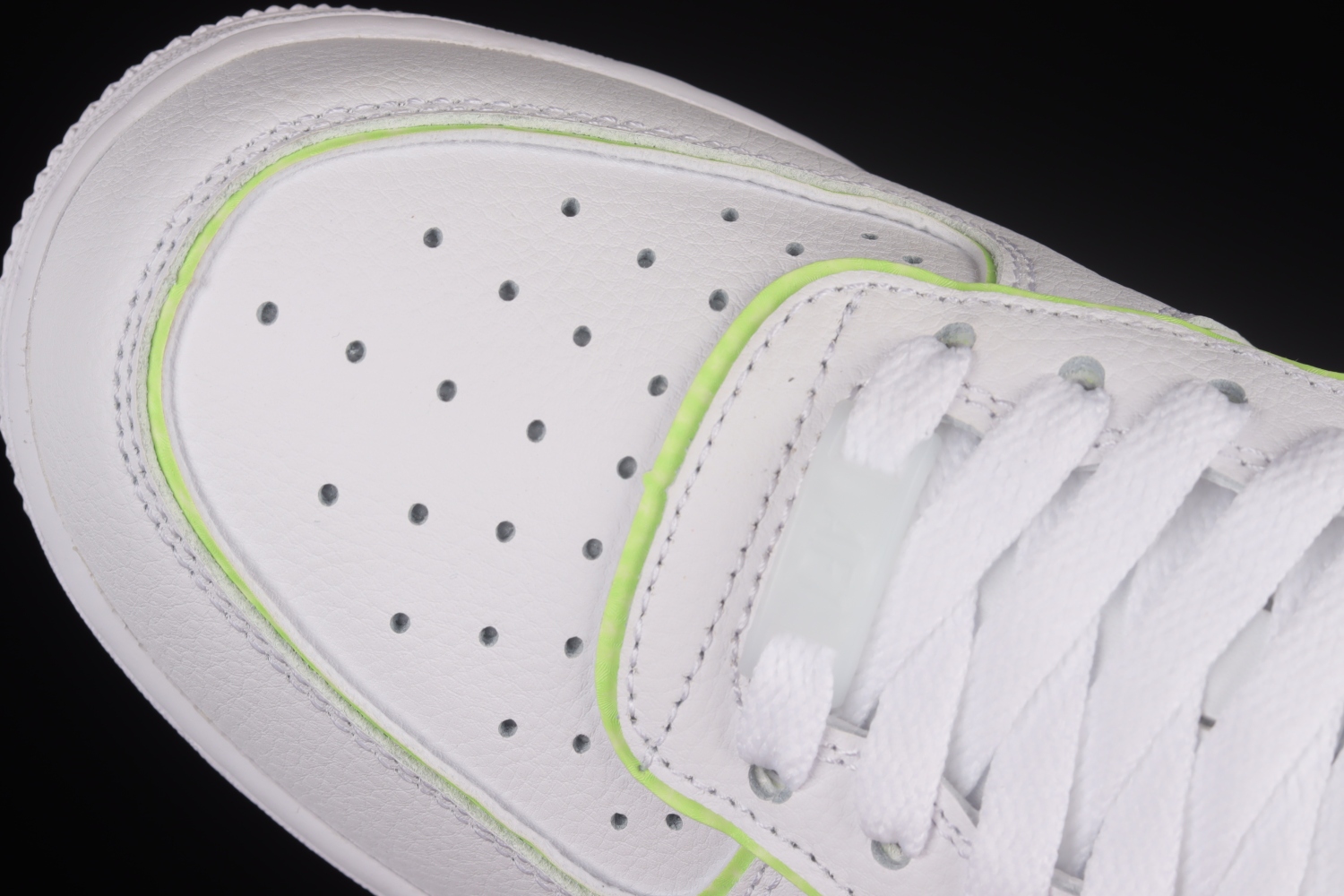 Nike Air Force 1 07 Low White Black Green Shoes CW2288-304